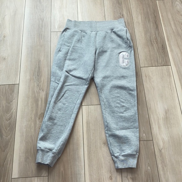 EUC Women’s Champion Grey Gray Sweatpants with Pockets Size M Medium - Picture 1 of 9